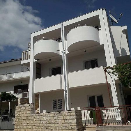 Apartmani "Alenka" プリモシュテン エクステリア 写真