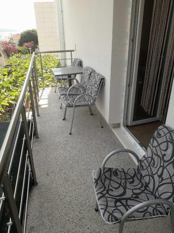 Apartmani "Alenka" プリモシュテン エクステリア 写真